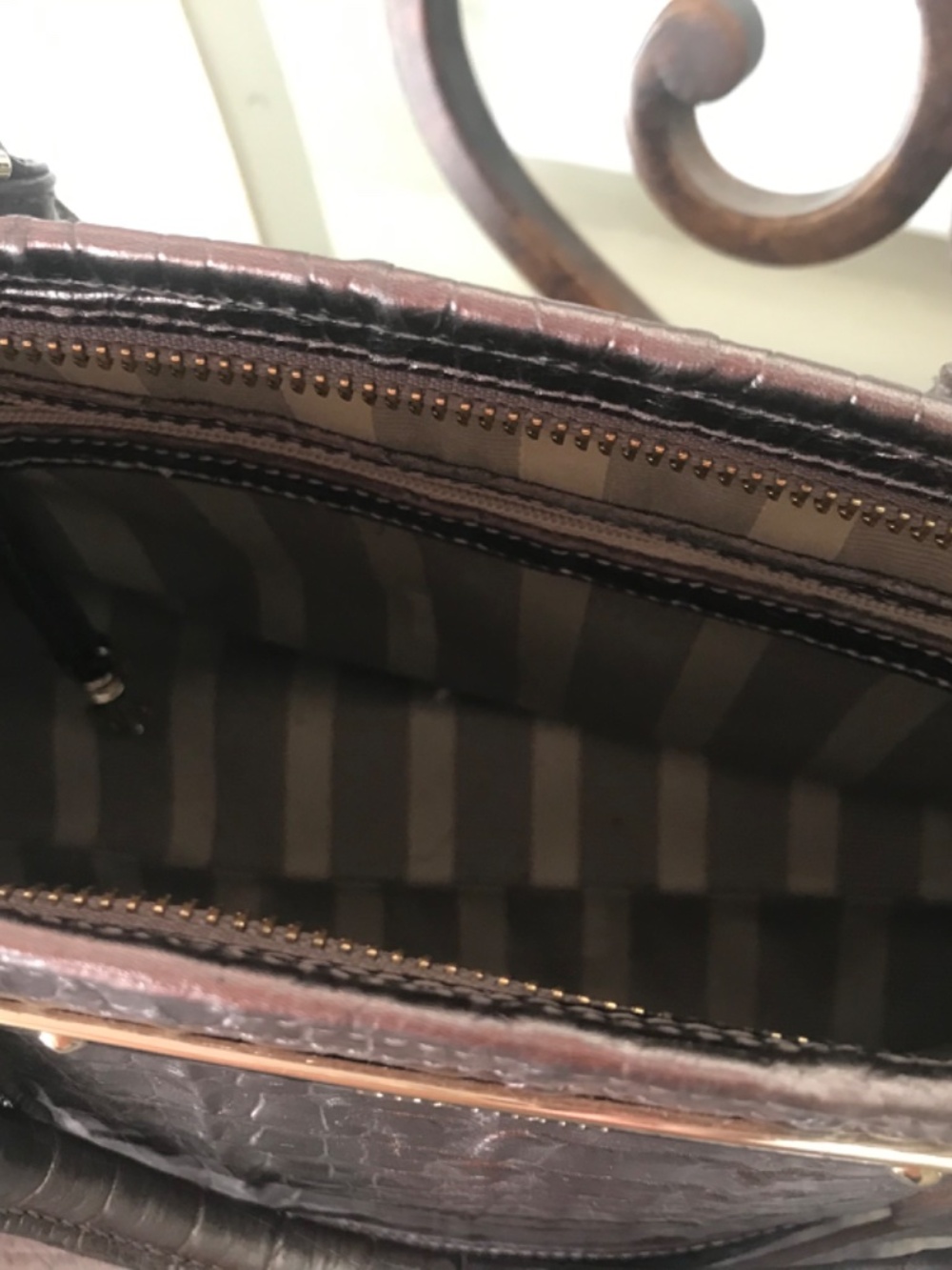 Brahmin light bronze metallic purse with dust cover - Picture 8 of 9